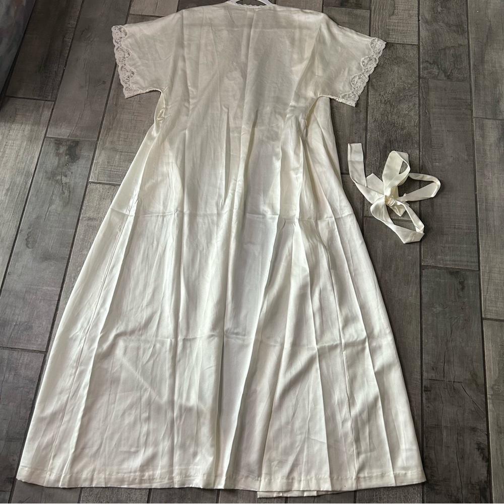 Vintage Sara Beth bridal embroidered pearl white lace robe large women’s - Picture 6 of 6
